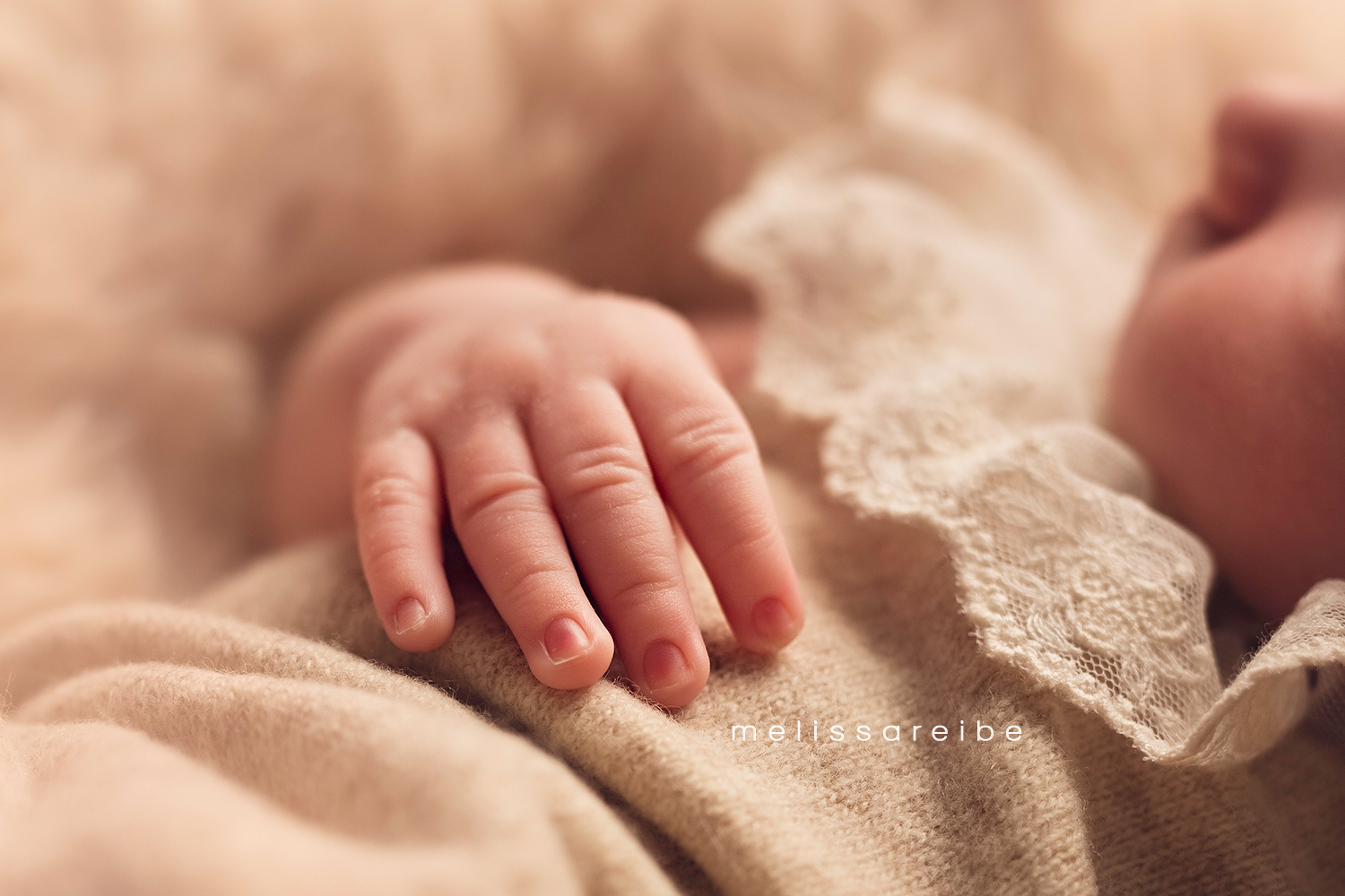 1130_Conway Newborn Photographer_closeup of hands_romper